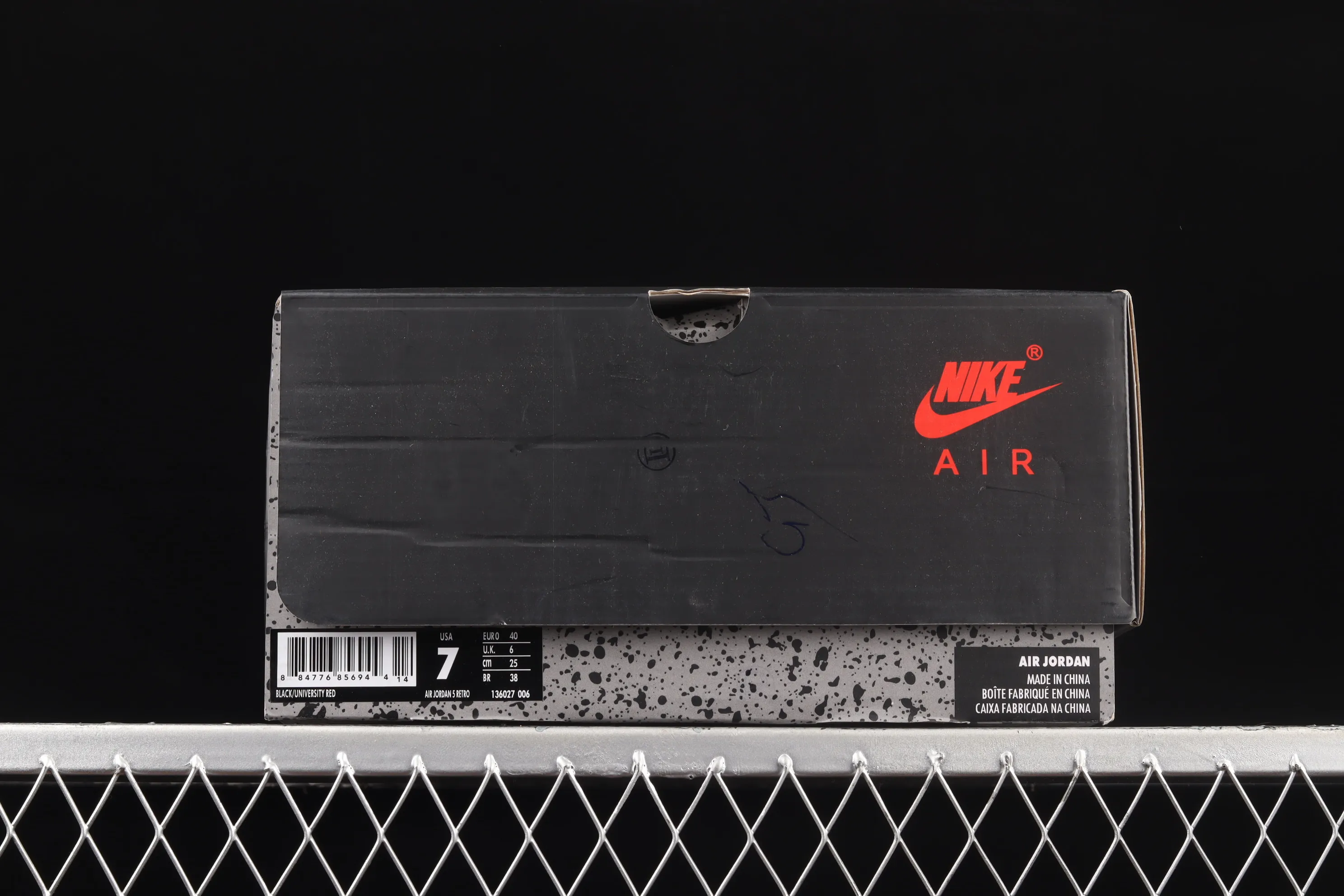 All categories Air Jordan Jordan series basketball shoes Air Jordan 5 Air Jordan 5 Satin Bred AJ5 Joe 5 black and red silk 3M reflective basketball shoes 136027-006